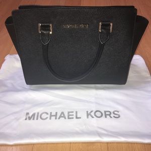 Michael Kors Crossbody Satchel